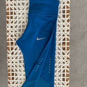 Nike Epic Lux Crop Leggings
